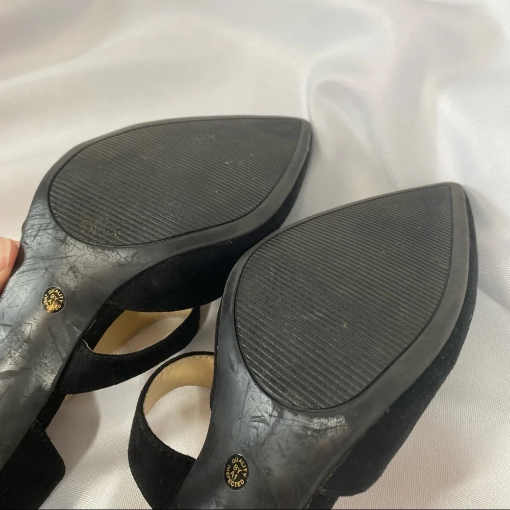 Liz Claiborne | Black Pointed Toe Velvet Heels Strap Women's Size 9.5